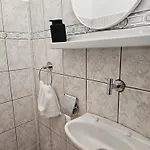 Famille Apartament *