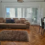 Apartament Famille *