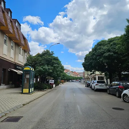 Famille * Ταπόλκα