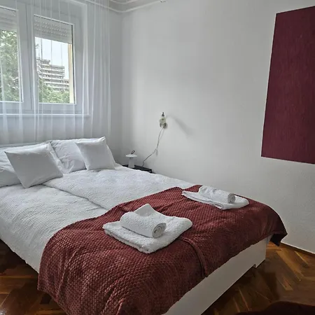 Famille Διαμέρισμα *